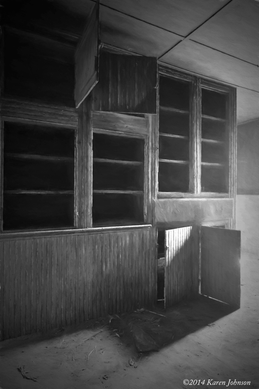 Deleware-Abandoned-Kitchen